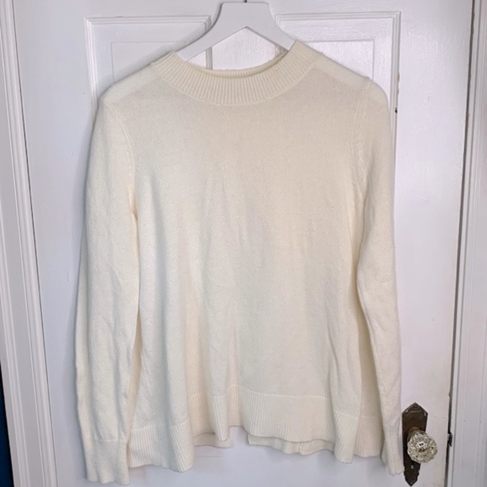 BODEN Ivory Crew neck Open Back Wool/Alpaca Blend Classic Sweater W-356 Sz M